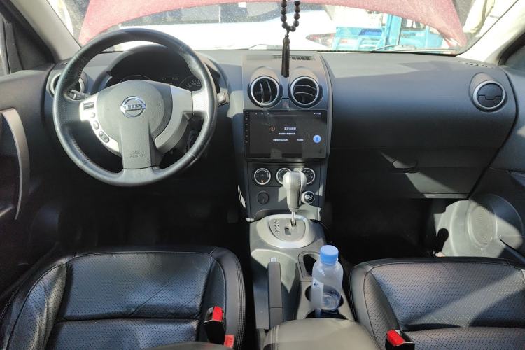 Used Nissan Qashqai 2011 2.0 XV Lea CVT 2WD Center Console