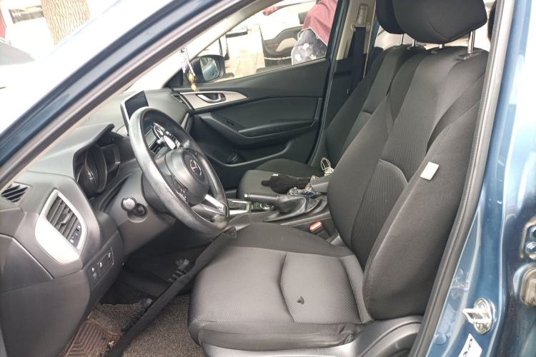 Used Mazda 3 Axela 2019 Cloud-Controlled Version Sedan 1.5L Automatic Comfort Trim China V Standard Left Front Seat