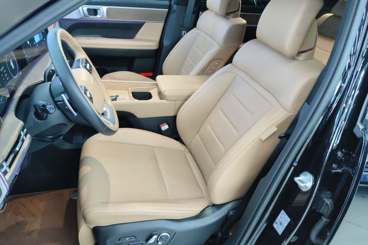 Used Hyundai Santa Fe 2024 2.0T Connoisseur Ultra
