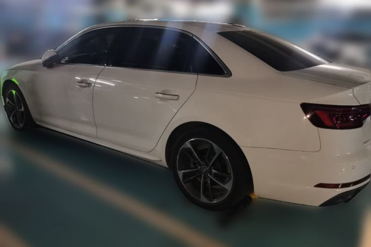 Used Audi A4L 2018 30th Anniversary Edition 40 TFSI Fashion Model