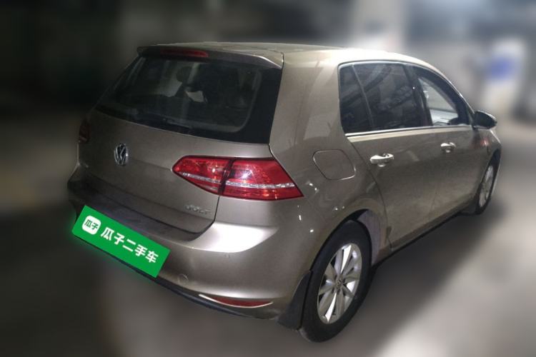 Used Volkswagen Golf 2016 1.6L Manual Fashion Edition Rear Right 45 Deg