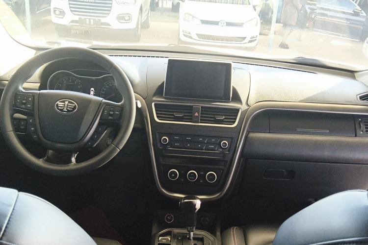 Used Bestune X80 2017 2.0L Automatic Elite Edition
