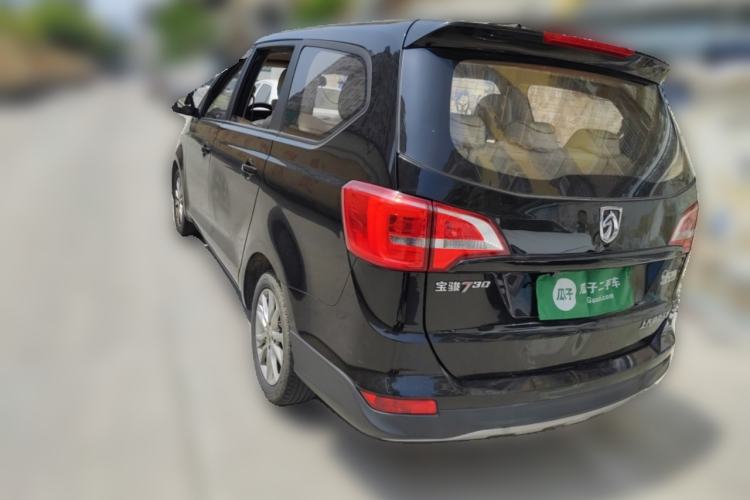 Used Baojun 730 2016 Revised 1.5L Manual Standard Version 7 Seats China V Emission Standard
