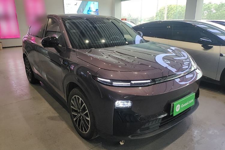 Used Leapmotor B10 2025 600 Joyful Edition Front Right 45 Deg