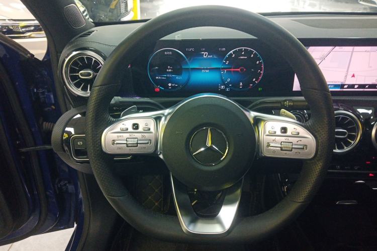 Used Mercedes-Benz A-Class 2021 A 200 L Sport Sedan Fashion Model