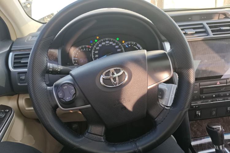 Used Toyota Camry 2016 2.0G 10th Anniversary Leading Edition