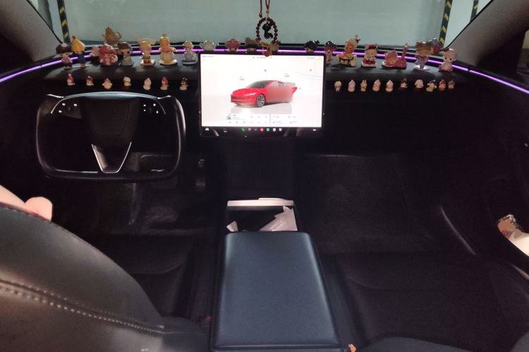 Used Tesla Model 3 2023 Long-Range All-Wheel-Drive Version
