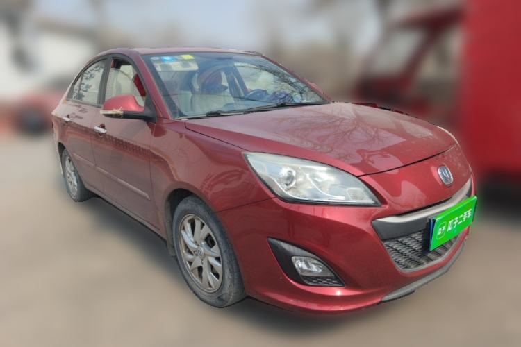 Used CHANGAN Alsvin V5 2012 1.5L Manual Sport Version China V Standard Front Right 45 Deg
