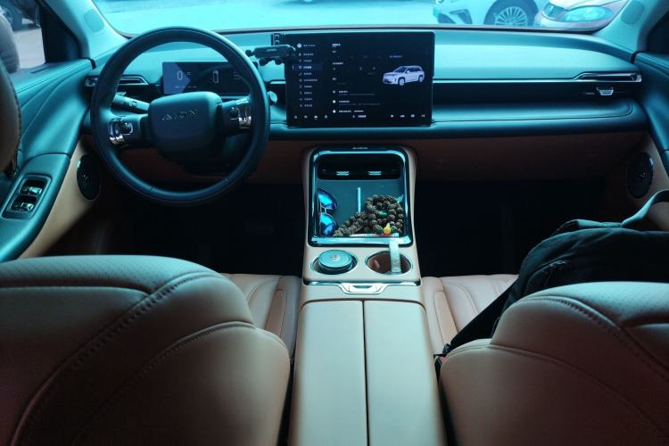 Used AION V 2024 Aion Tyrannosaurus 520 Smart Luxury Edition