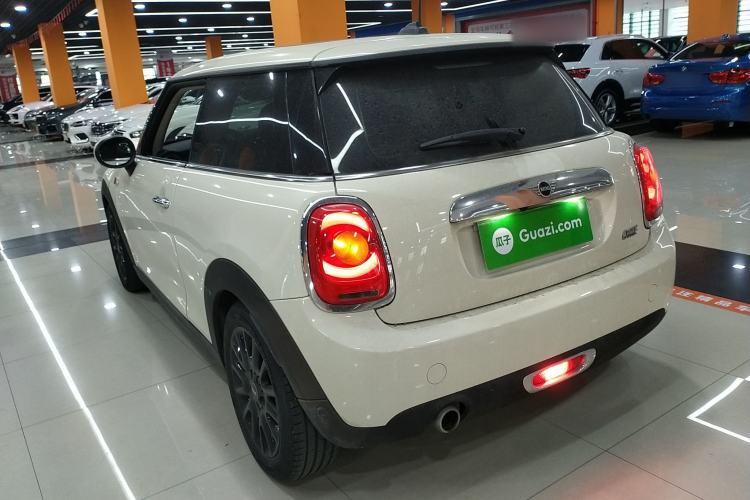 Used MINI 2021 1.5T ONE PLUS Rear Left 45 Deg