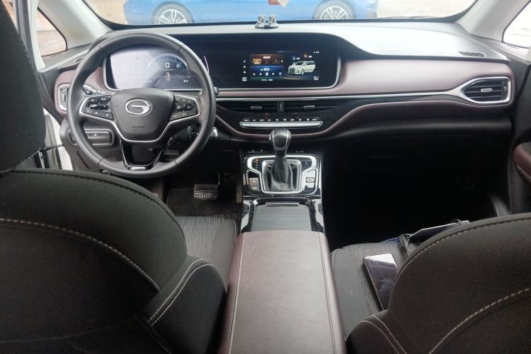 Used GAC Trumpchi M6 2023 PRO 270T DCT Elite Edition Center Console