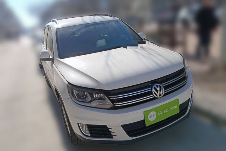 Used Volkswagen Tiguan 2016 280TSI Automatic Two-Wheel-Drive Silk Road Style Edition Front Right 45 Deg