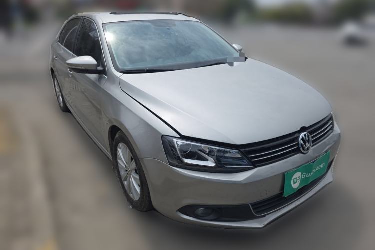 Used Volkswagen Sagitar 2014 Revised Version 1.6L Manual Comfort Edition Front Right 45 Deg
