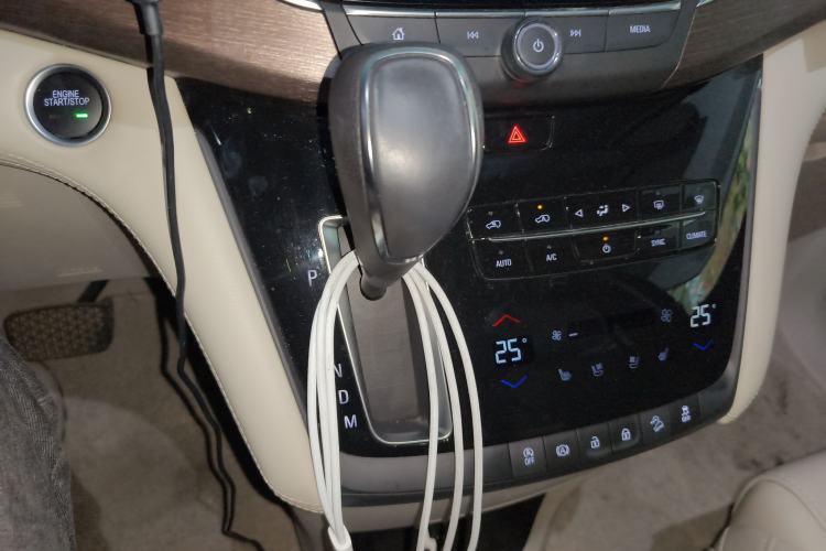 Used Buick GL8 2017 28T Avenir Avia National Emission Standard V
