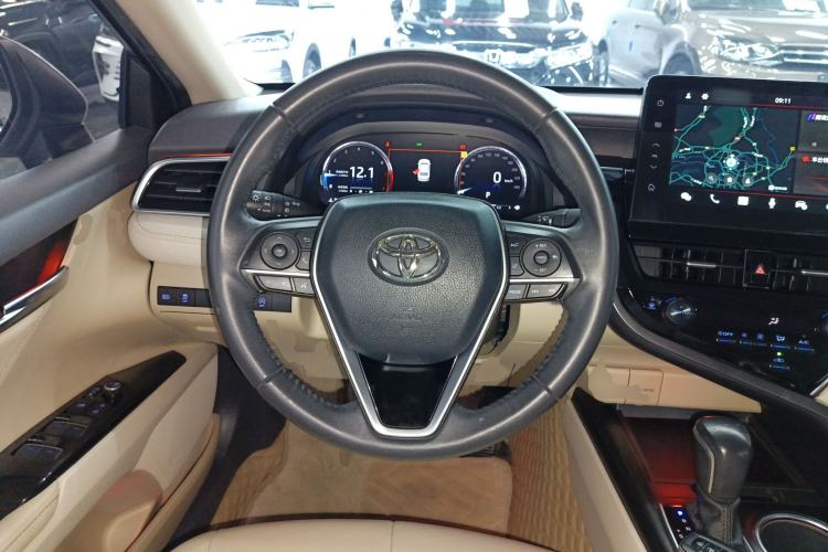 Used Toyota Camry 2021 2.5G Luxury Edition
