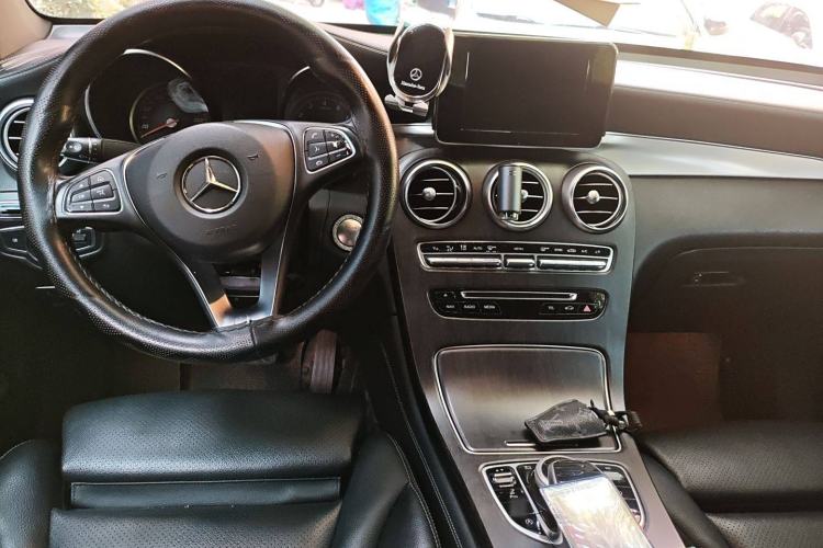 Used Mercedes-Benz GLC Coupe 2017 GLC 200 4MATIC Coupe SUV