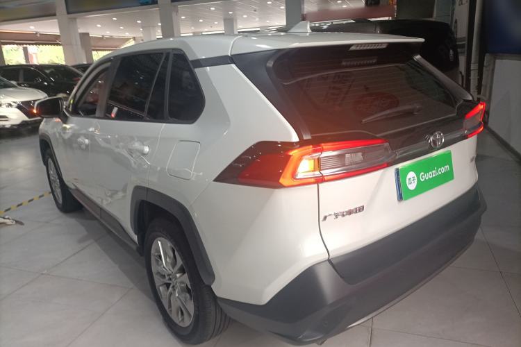 Used Toyota Wildlander 2024 2.0L CVT Two-Wheel Drive Leading Edition Exterior 2