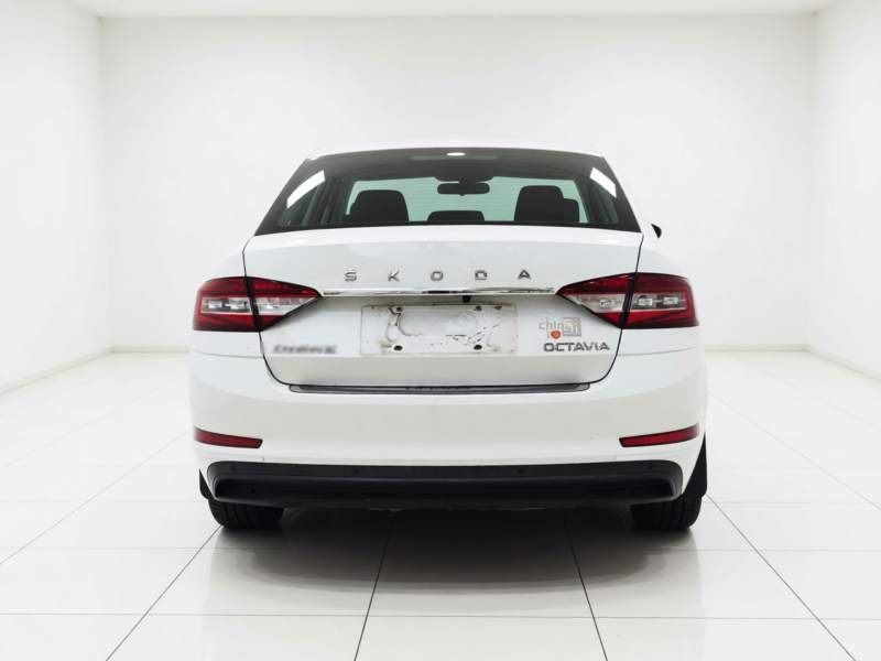 Used Skoda Octavia 2022 1.5L Automatic Comfort Edition — 5