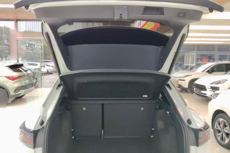 Used Volkswagen ID.4 CROZZ 2021 Long-Range PURE+ Two-Wheel Drive Version