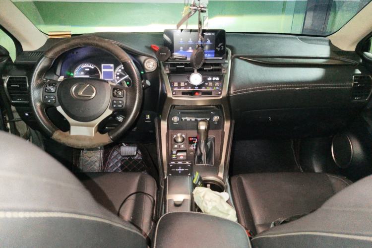 Used Lexus NX 2017 300h Front-Drive FENGSHANG Edition
