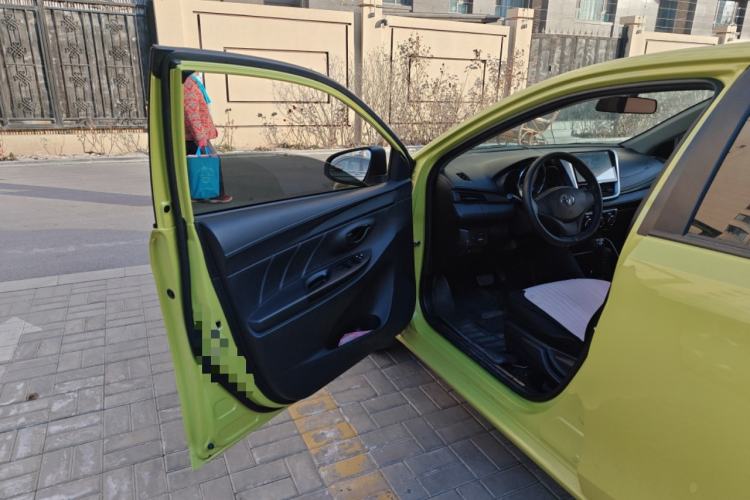 Used Toyota YARiS L Zhi Xuan 2016 Revised 1.5E CVT Charming Edition