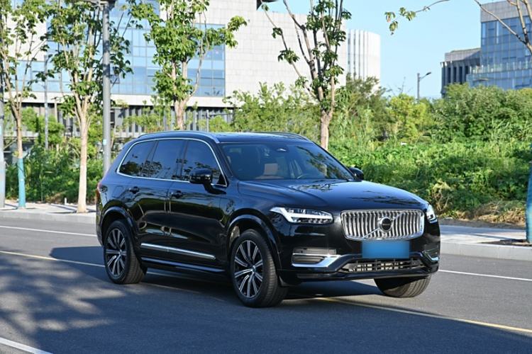 Used Volvo XC90 2024 B5 SmartDrive Luxury Edition 5 Seats
