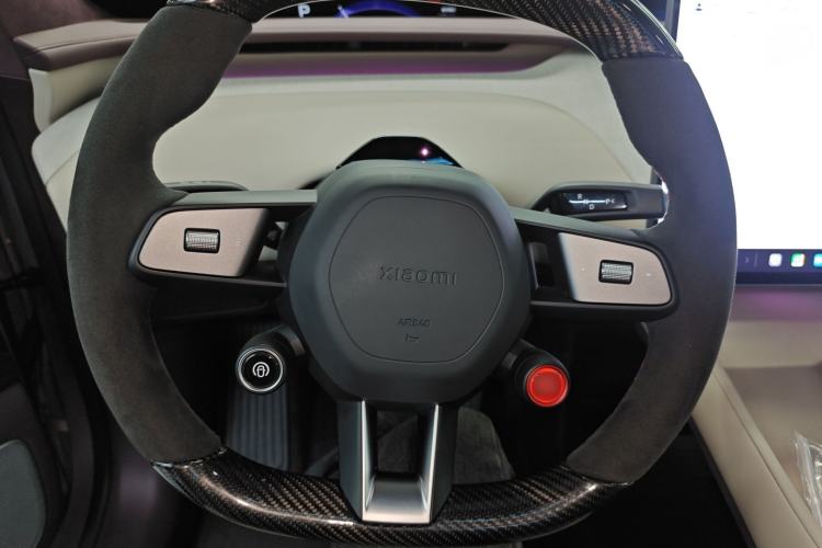 Used Xiaomi Auto YU7 2025 Ultra-Long Range High-Performance All-Wheel-Drive Max Edition
