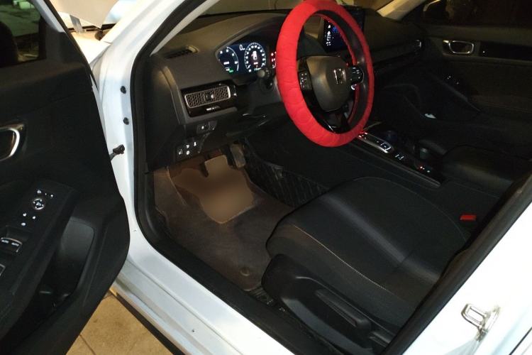 Used Honda Civic 2023 HATCHBACK 2.0L eHEV Extreme Edition Driver Seat