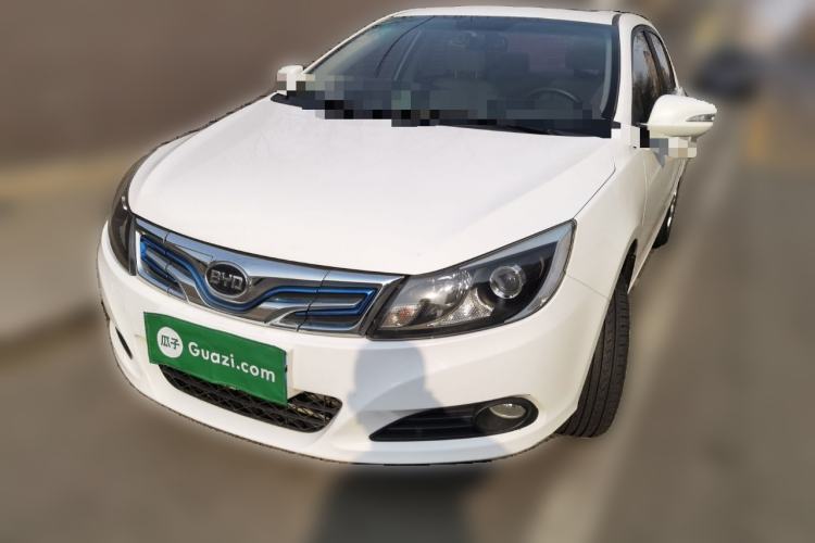 Used BYD e5 2017 300 Prestige Edition