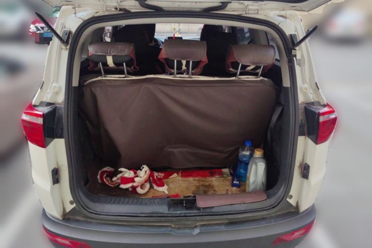 Used Wuling Hongguang S3 2019 1.5L Manual Standard Version China VI Standard Trunk