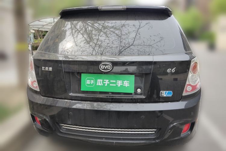 Used BYD e6 2016 400 Elite Edition Rear