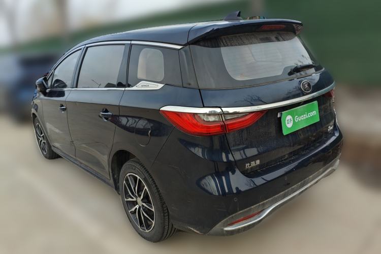 Used BYD Song MAX 2018 1.5T Automatic Smart Connect Luxury 6-Seater