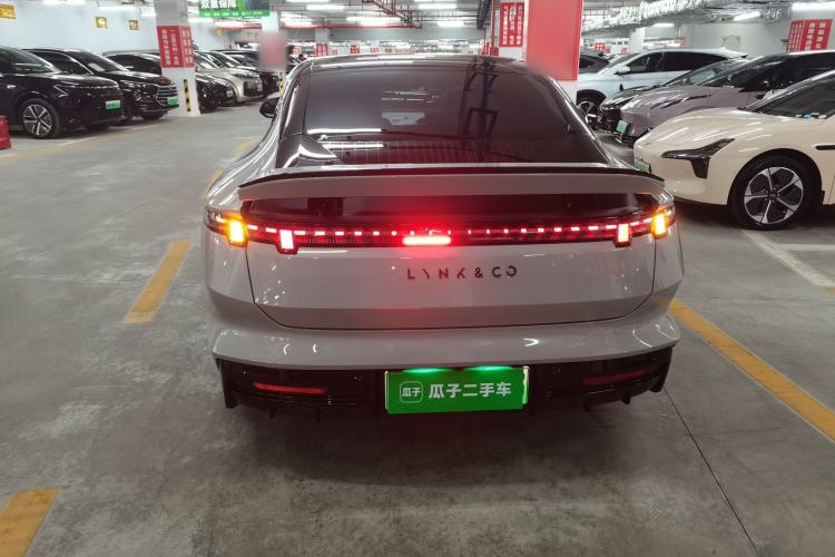 Used Lynk & Co 10 EM-P 2025 Model 240 Four-Wheel Drive Ultra Rear