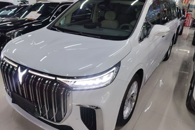 Used VOYAH Dream 2024 PHEV Extended-Range Premium Edition