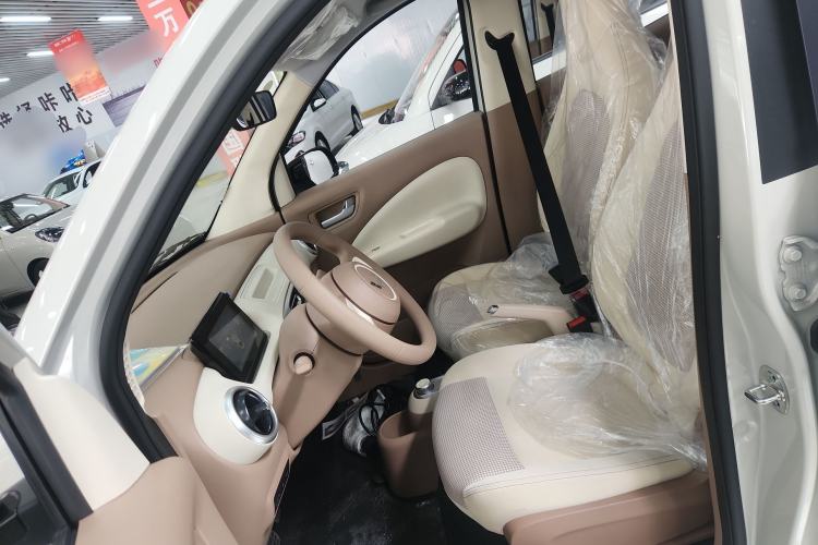 Used Wuling Hongguang MINIEV 2025 Four-Door Version Advanced Edition Left Front Seat