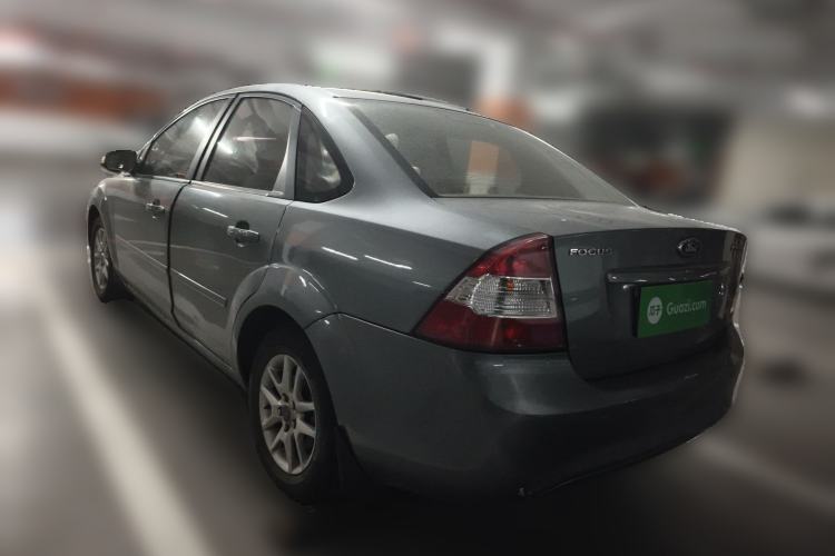 Used Ford Focus 2009 Sedan 1.8L Automatic Fashion Edition
