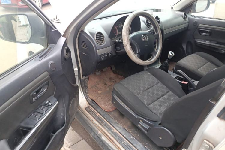 Used Haval H5 Classic 2010 Zhizun Edition 2.5 TCI Two-Wheel Drive Comfort Model