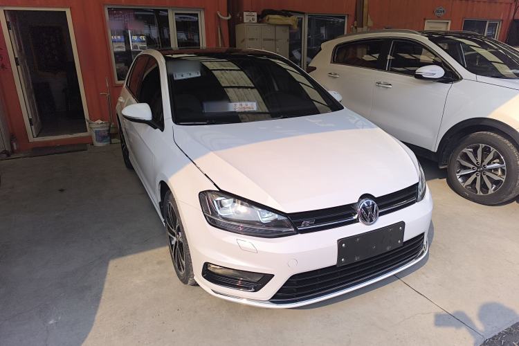 Used Volkswagen Golf 2017 280TSI Automatic R-Line Million-Vehicle Commemorative Edition
