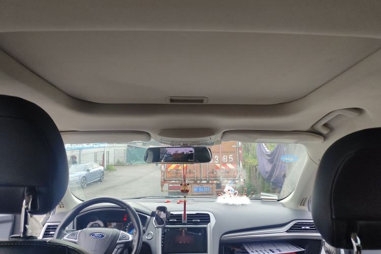 Used Ford Mondeo 2017 EcoBoost 200 Stylish Model Headliner