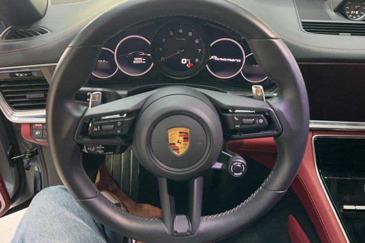 Used Porsche Panamera 2023 Facelifted Panamera 2.9T Platinum Edition
