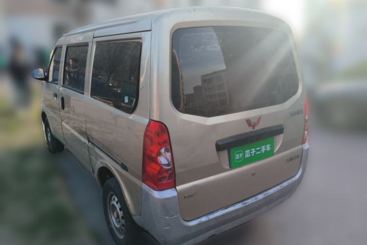 Used Wuling Rongguang 2011 1.2L Base Version
