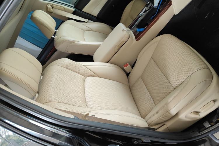 Used Toyota Crown 2015 2.0T Fashion Edition Right Front Seat