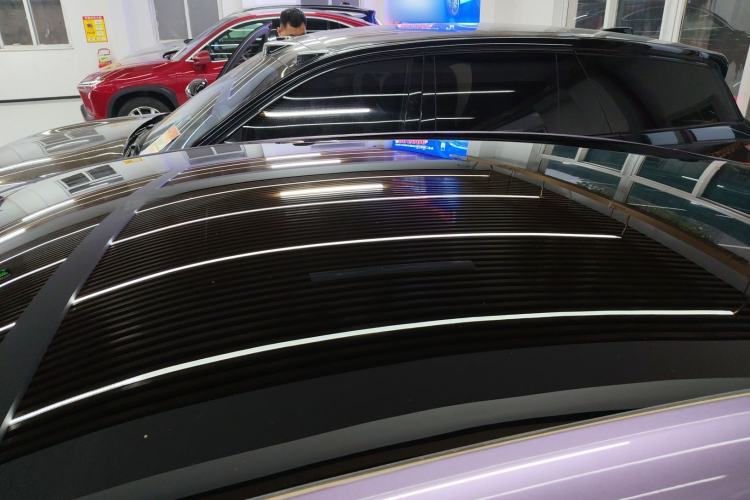 Used Hima Luxeed R7 2025 Extended-Range 331km Ultra Roof