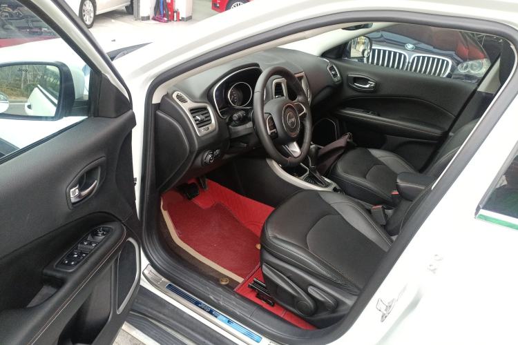 Used Jeep Compass 2017 200T Automatic Family Edition