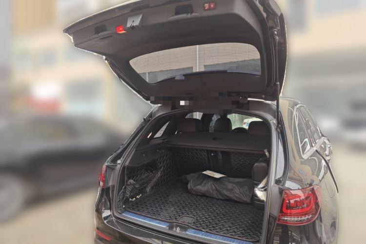 Used Mercedes-Benz GLC 2020 Facelifted GLC 300 L 4MATIC Luxury Edition Trunk