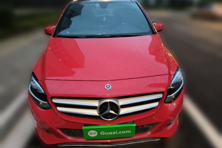 Used Mercedes-Benz B-Class 2017 B 200 Sport Edition Front