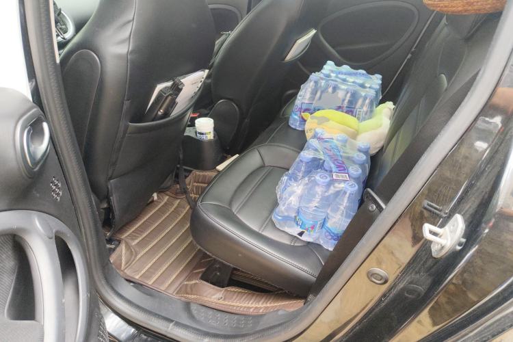 Used smart forfour 2016 1.0L 52 kW Passion Edition Left Rear Seat