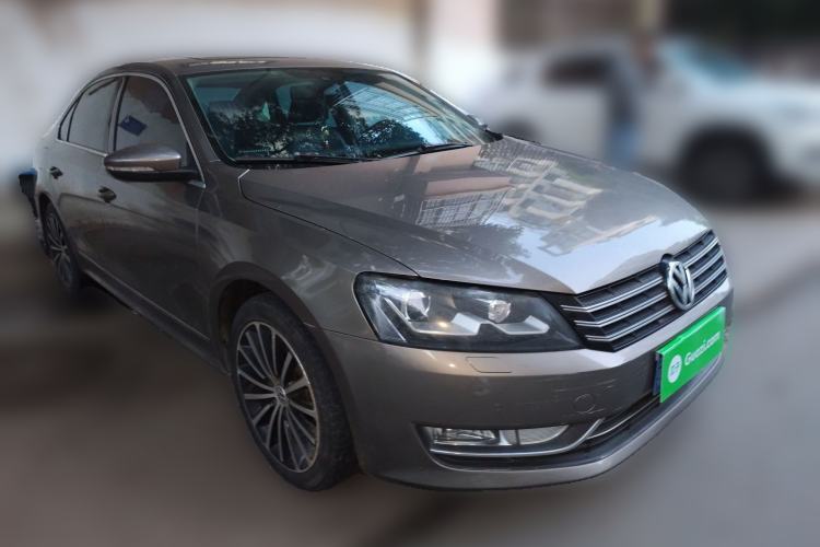 Used Volkswagen Passat 2014 2.0 TSI DSG Prestige Navigation Edition
