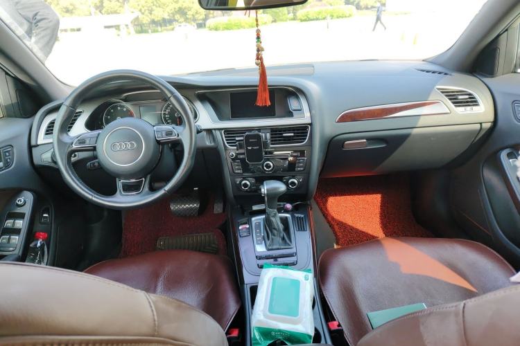 Used Audi A4L 2015 35 TFSI Automatic Comfort Model
