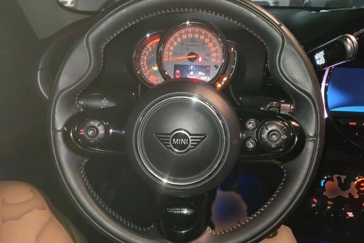 Used MINI Clubman 2019 1.5T COOPER Connoisseur